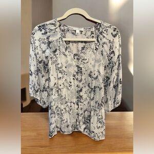 Banana Republic SILK Blouse Sz S Chic Coquette Versatile Feminine Boho
